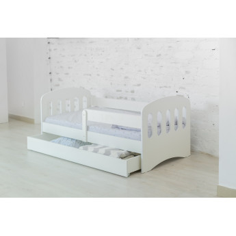 Детская кровать Малыш с ящиком белая Детская кровать Малыш с ящиком белая