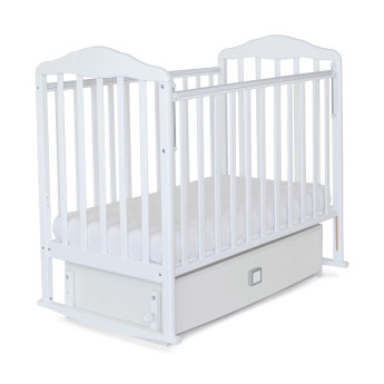 Кроватка Берёзка с поперечным маятником и ящиком